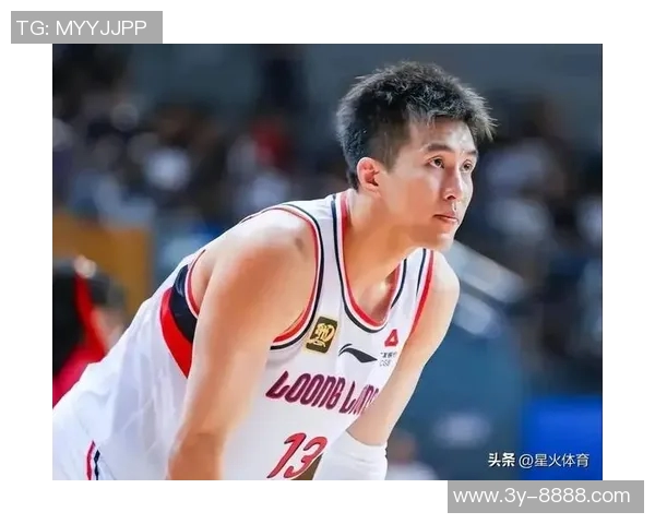 郭艾伦虽不再年轻速度减缓但技艺依旧油箱仍有余力